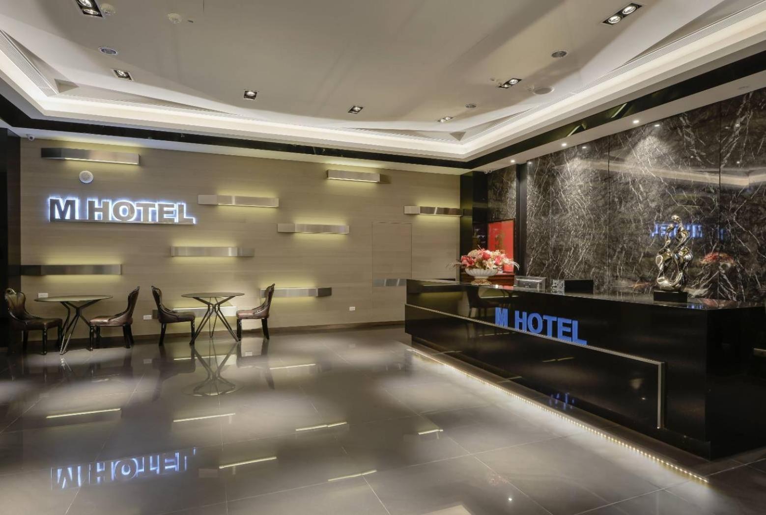 M Hotel Caotun Exterior photo