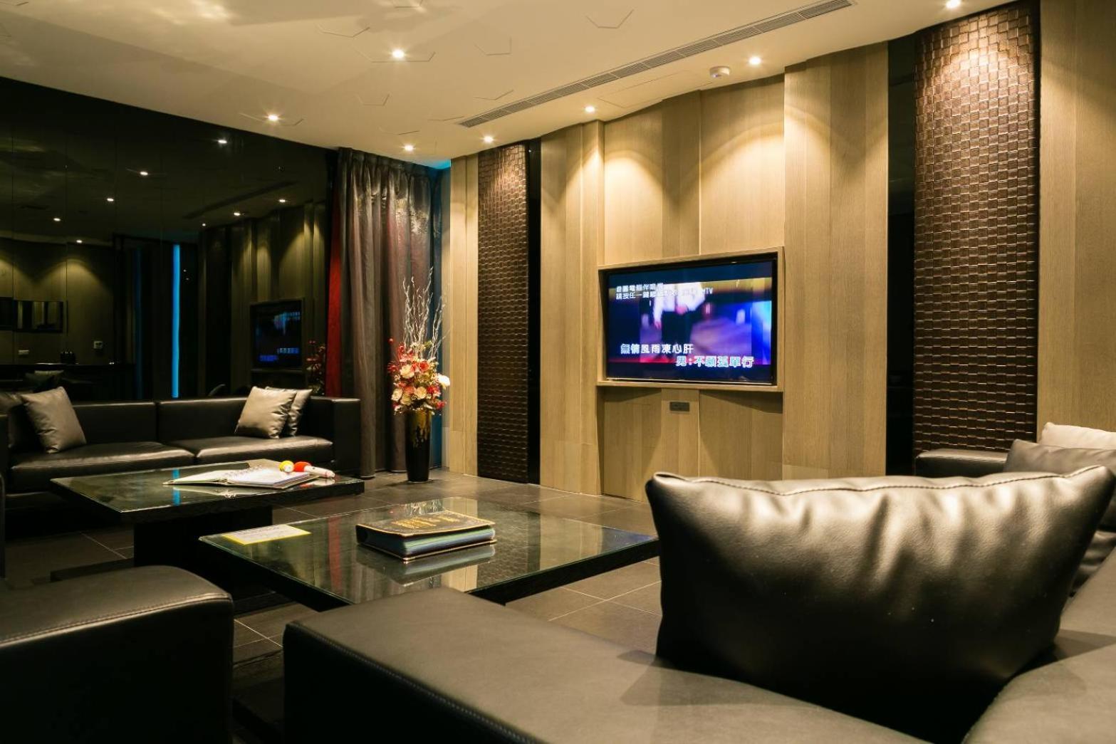 M Hotel Caotun Exterior photo