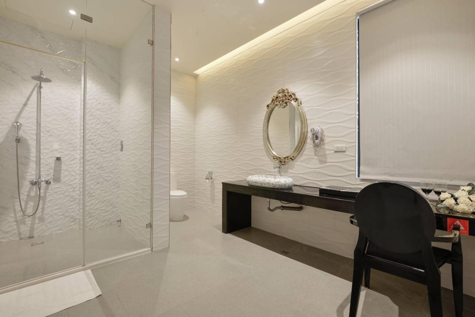 M Hotel Caotun Room photo