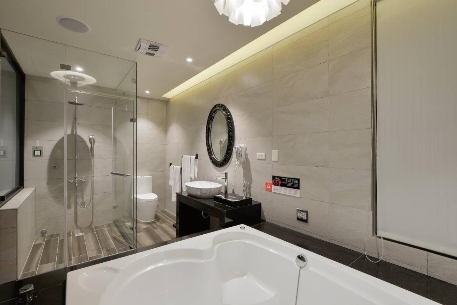 M Hotel Caotun Room photo